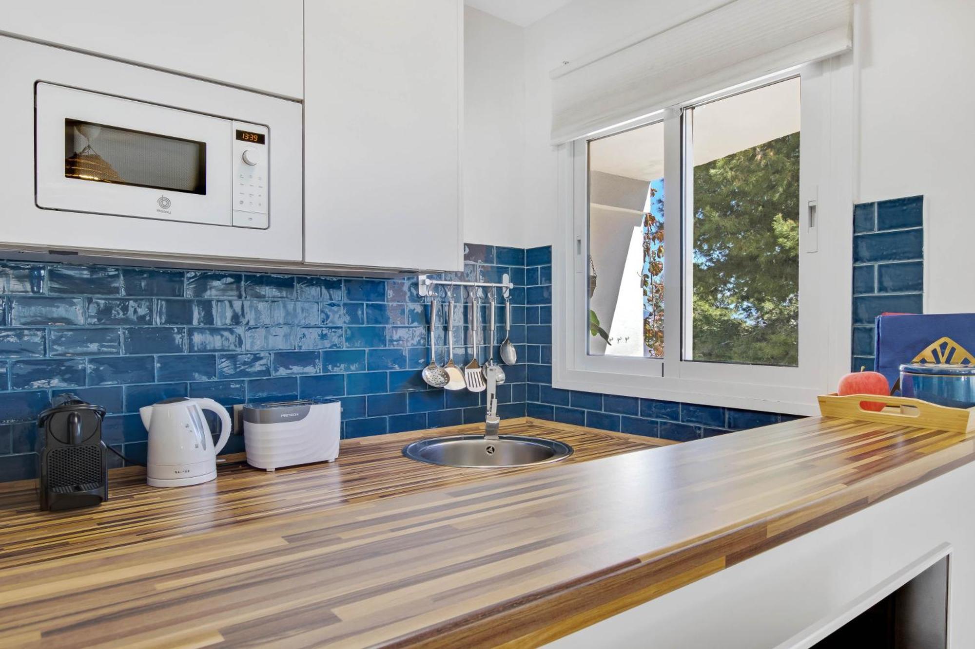 Shiny Studio With Pool & Carihuela Beach At 500M Торремолинос Экстерьер фото